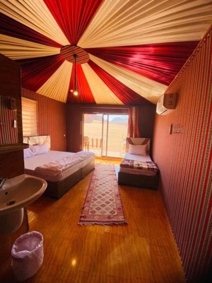 瓦迪拉姆Calm Camp住宿加早餐旅馆 外观 照片